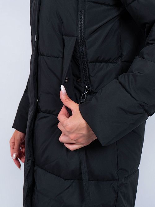 GWD3935-2I-G901 Пальто женское черный ICEbear 