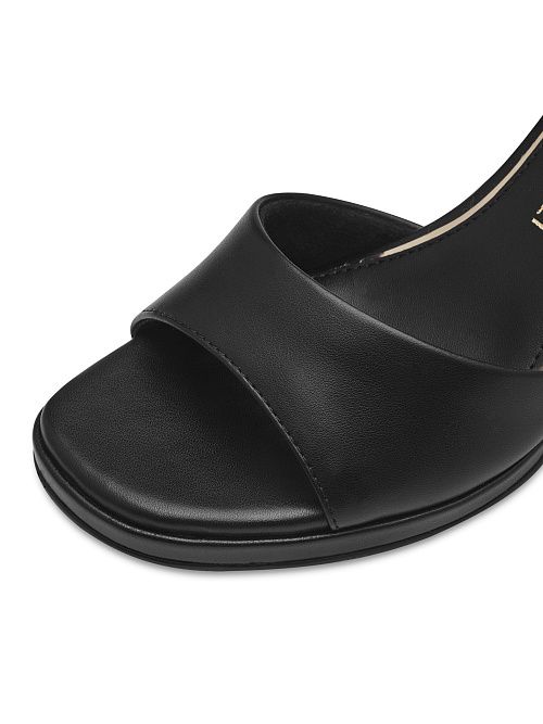 2-2-28368-42-001 Босоножки женские Marco Tozzi 