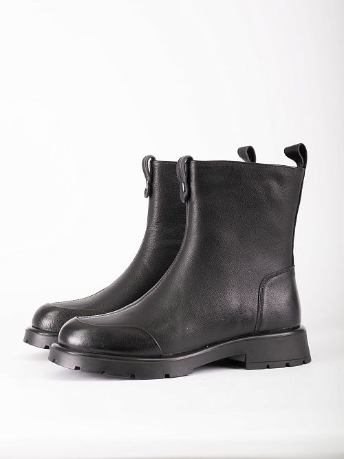 H704-W146-17 Ботинки женские натуральная кожа черный 365 