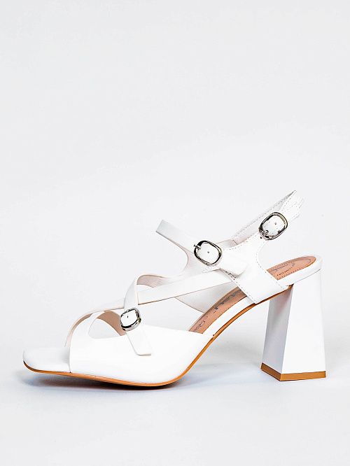 947012/02-02 Босоножки женские BETSY 