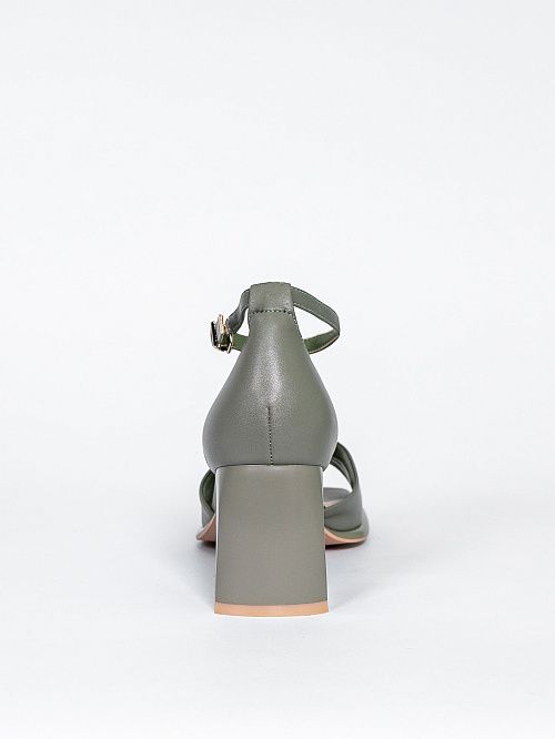 702686-5 Босоножки женские Tofa 