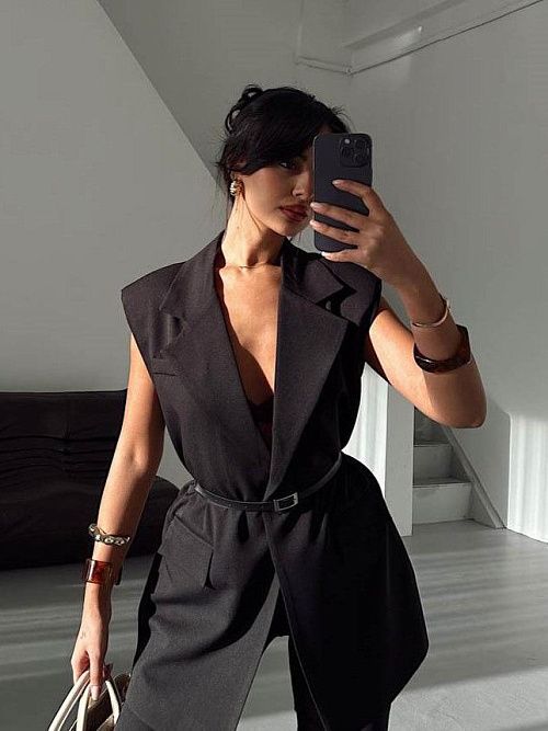 7459 Жилет женский черный GIRL 