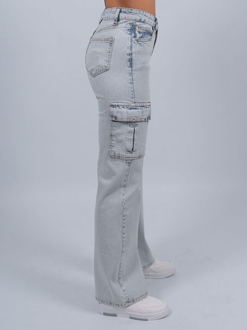 52-2-1 Джинсы женские голубой EFIR 