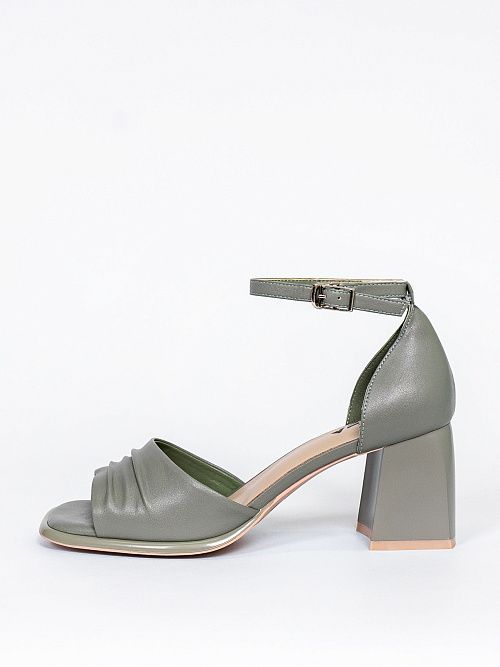 702686-5 Босоножки женские Tofa 