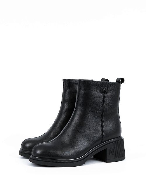 MV1108-012 Ботинки женские черный Baden 