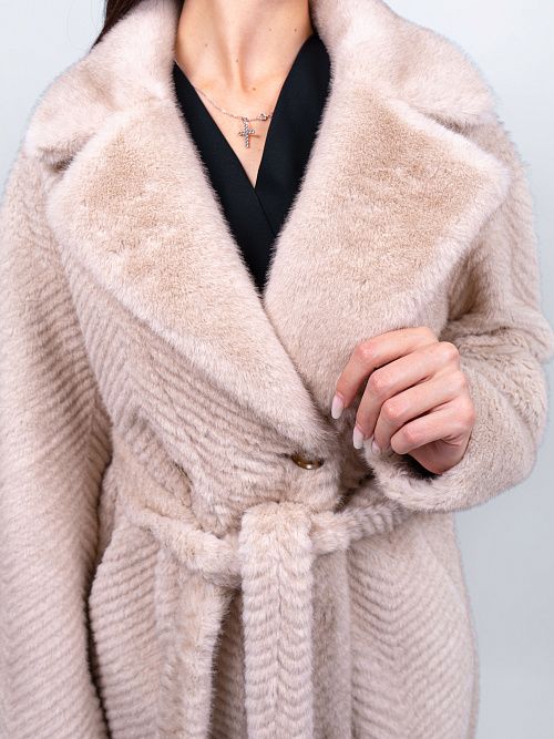 5ШД-43015-956 Пальто меховое женское кремовый ELECTRA STYLE 