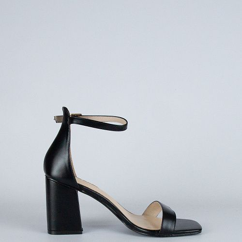 211-211-01-01 Босоножки женские DINO RICCI 