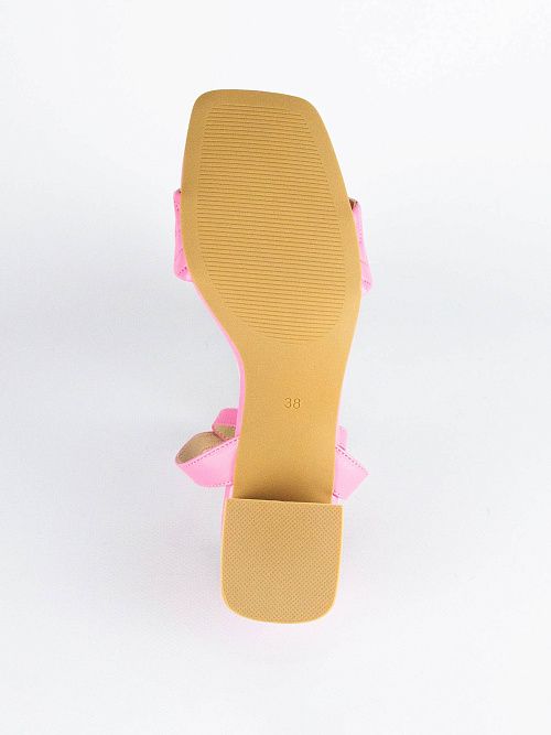 937007/03-02 Босоножки женские BETSY 