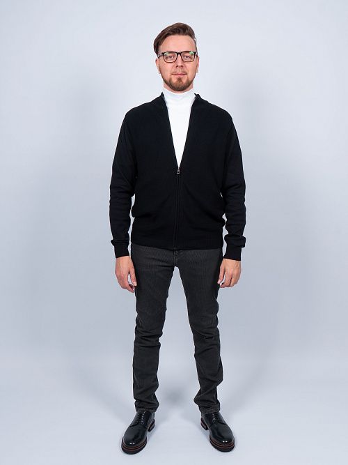 826-0230.O019.Y000.L.S0401 Кардиган мужской черный LUXOR 