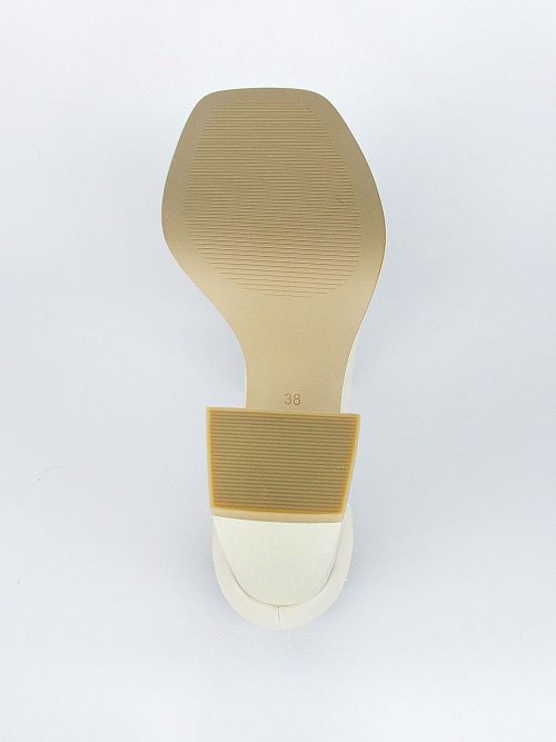 937101/04-06 Босоножки женские BETSY 