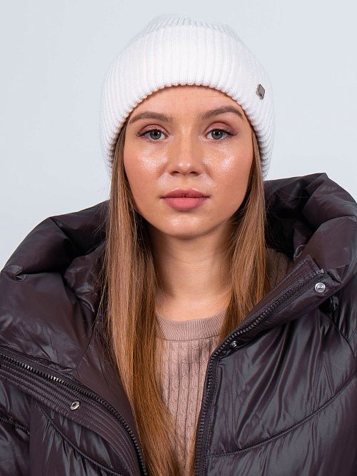 ЗЕТА Шапка женская белый MISKORKI 