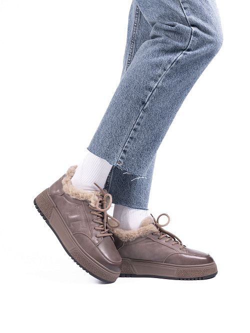 DBY-RA011-002-2M Полуботинки женские натуральная кожа коричневый 365 