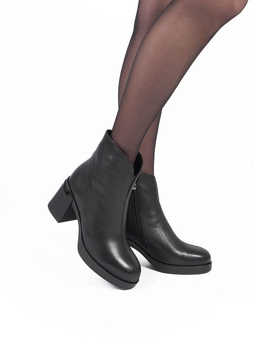 JA147-M381-P1122M Ботинки женские натуральная кожа черный 365 