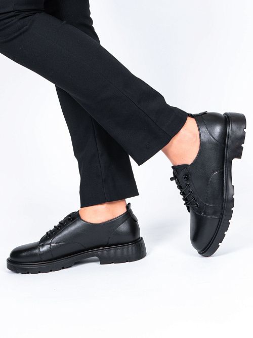 501083-5 Полуботинки женские Tofa 