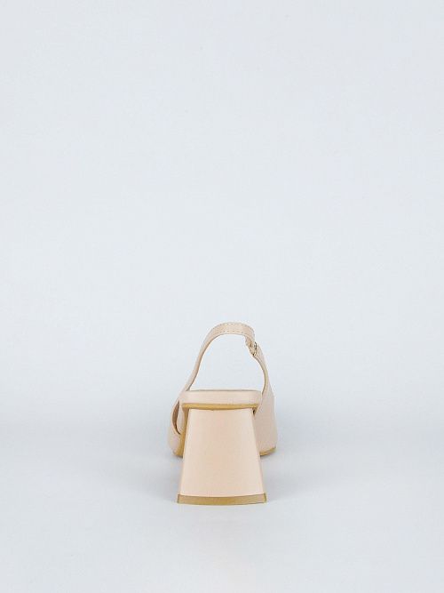 937057/01-07 Босоножки женские BETSY 