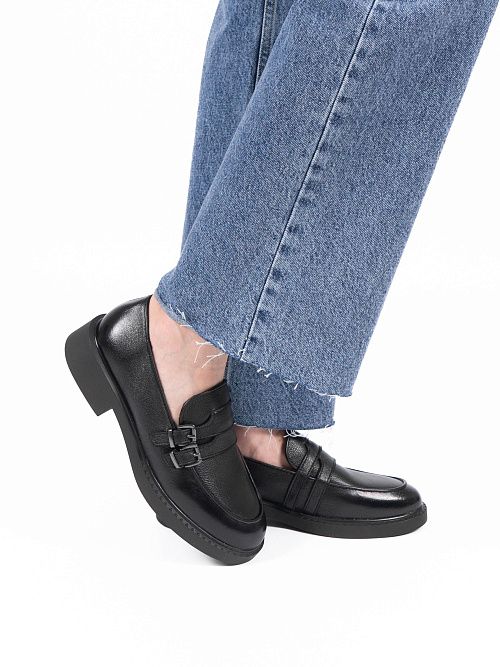 V8A80355-5 Лоферы женские натуральная кожа черный 365 