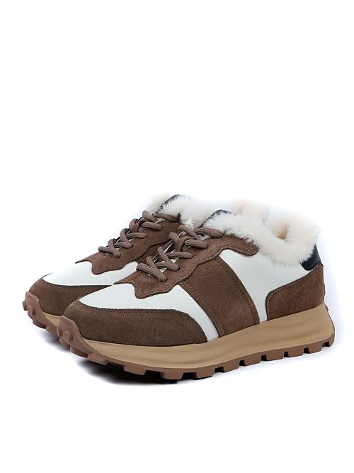 AP021-010 Кроссовки женские Baden 