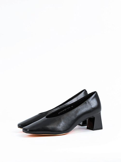 A791Z-N325-TP76 Туфли женские черный 365 