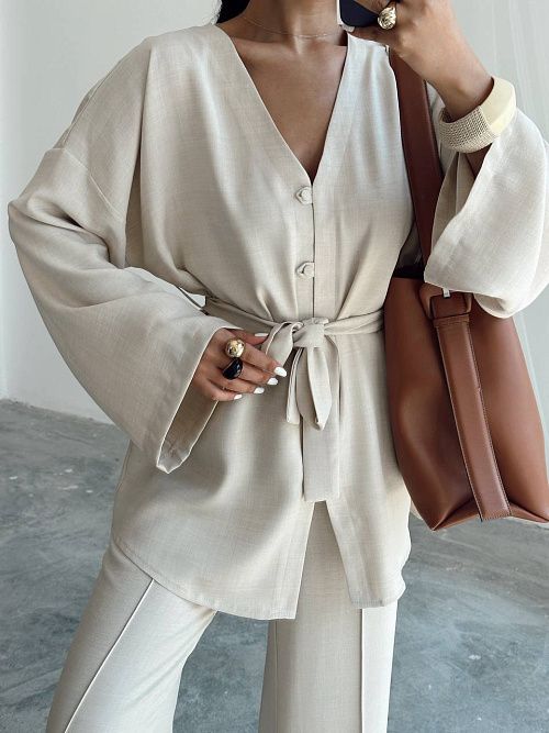 7474 Костюм женский бежевый GIRL 