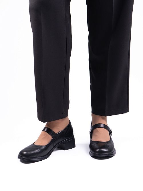 V8A80150-1 Туфли женские натуральная кожа черный 365 