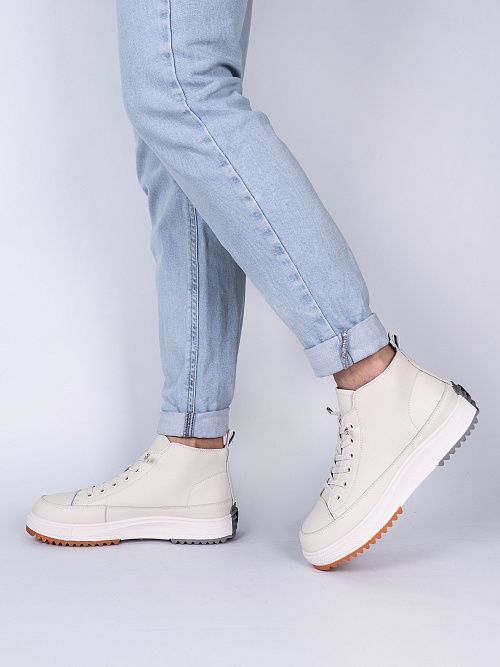 NU229-011 Ботинки женские Baden 