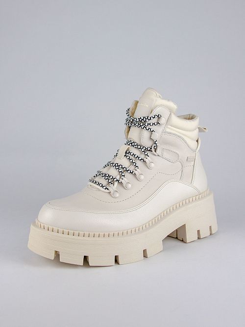 1-1-26849-41-100 Ботинки женские Tamaris 