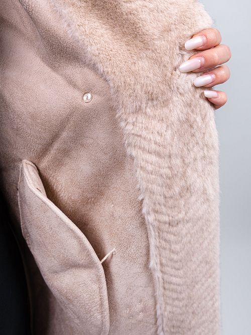 5ШД-43015-956 Пальто меховое женское кремовый ELECTRA STYLE 