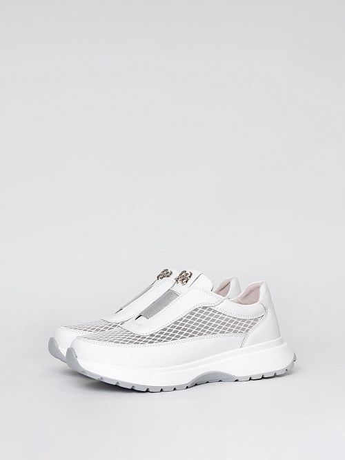 UXH-51331-1B-SU Полуботинки женские белый Madella 