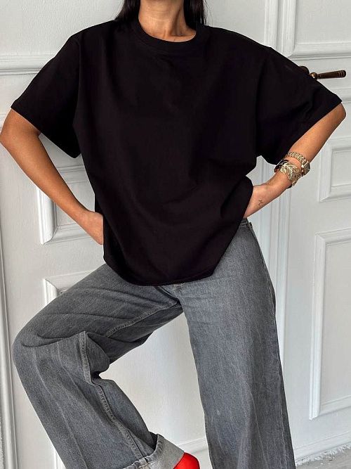 4607 Футболка женская черный GIRL 