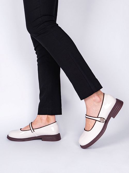 RQ380-010 Туфли женские Baden 