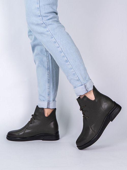 RJ007-052 Ботинки женские Baden 