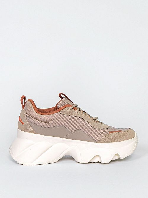 147595/16-04 Кроссовки женские GRUNBERG 