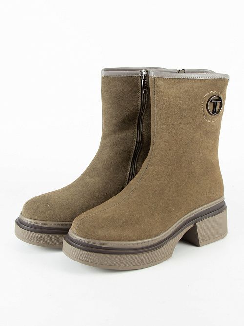 JE387-011 Ботинки женские Baden 