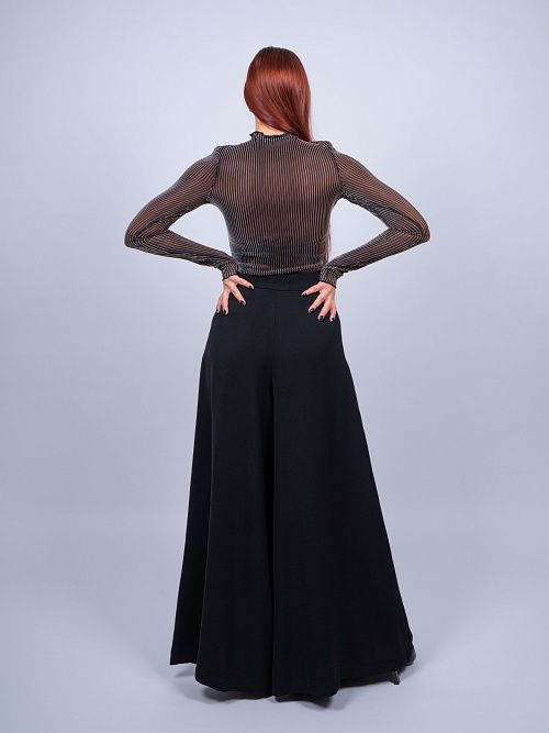 242027 Водолазка женская черный MIRA MIA 