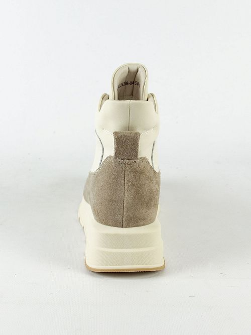 GBF-RW22E308-0401-SW Ботинки женские Madella 