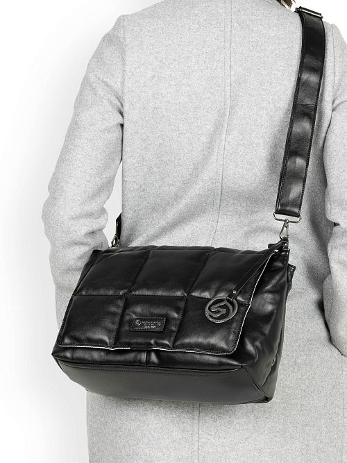 Q0716/00 Сумка женская черный Remonte 