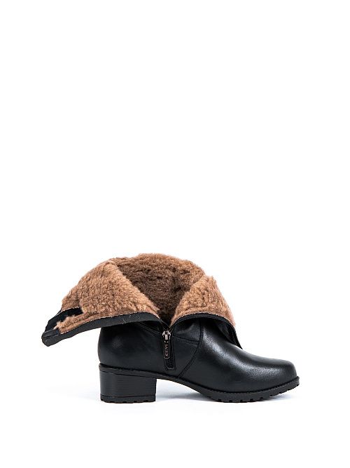 A526-030 Полусапоги женские черный Baden 