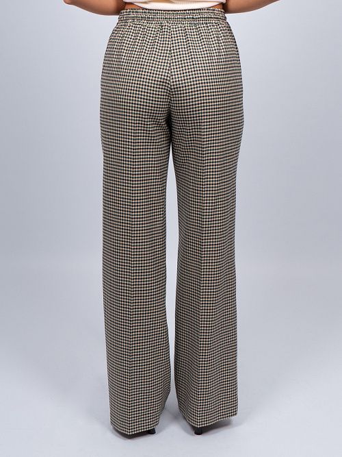 249403 Костюм женский зеленый MIRA MIA 