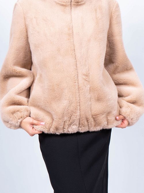 25-ELSX-009-1 Полушубок женский бежевый Sempati 