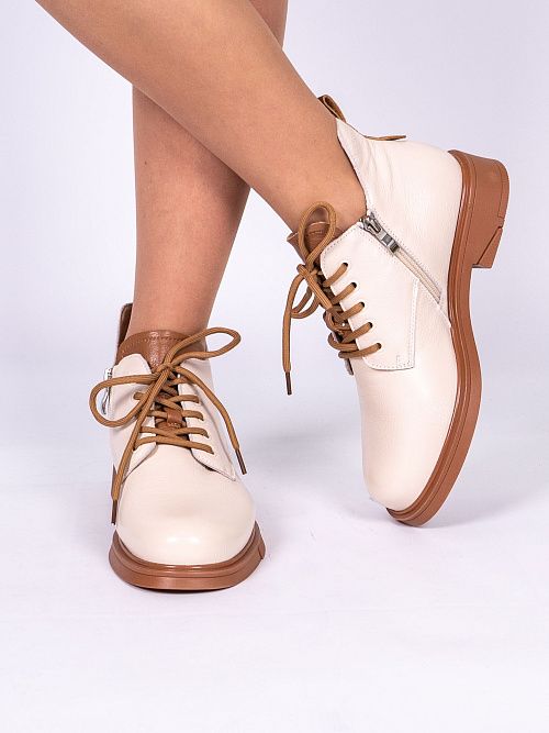 V220-Q501-19 Ботинки женские 365 