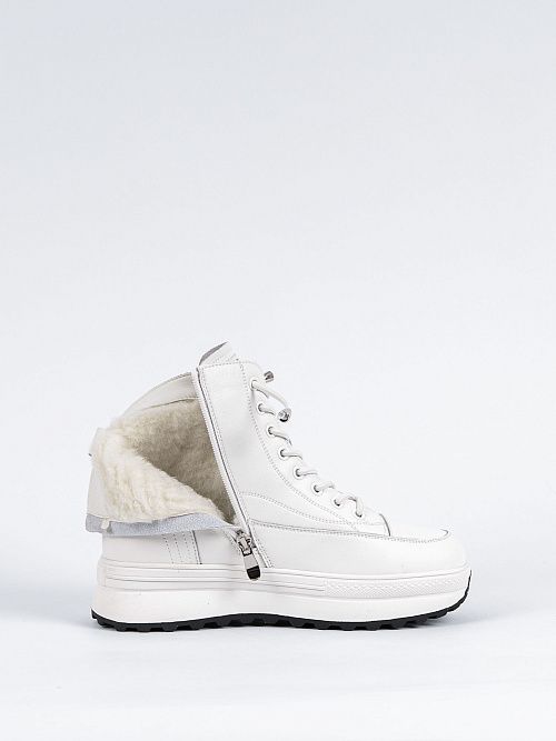 NU733-022 Ботинки женские белый Baden 