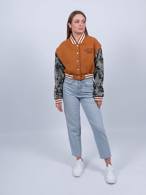 P0031/1 Бомбер женский коричевый 365 