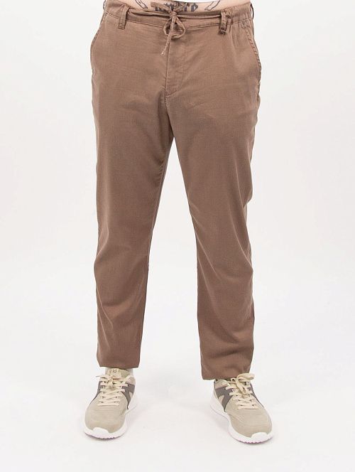 805-2166.T044.Y002.L.C0171 Брюки чинос мужские темно-бежевый LUXOR 